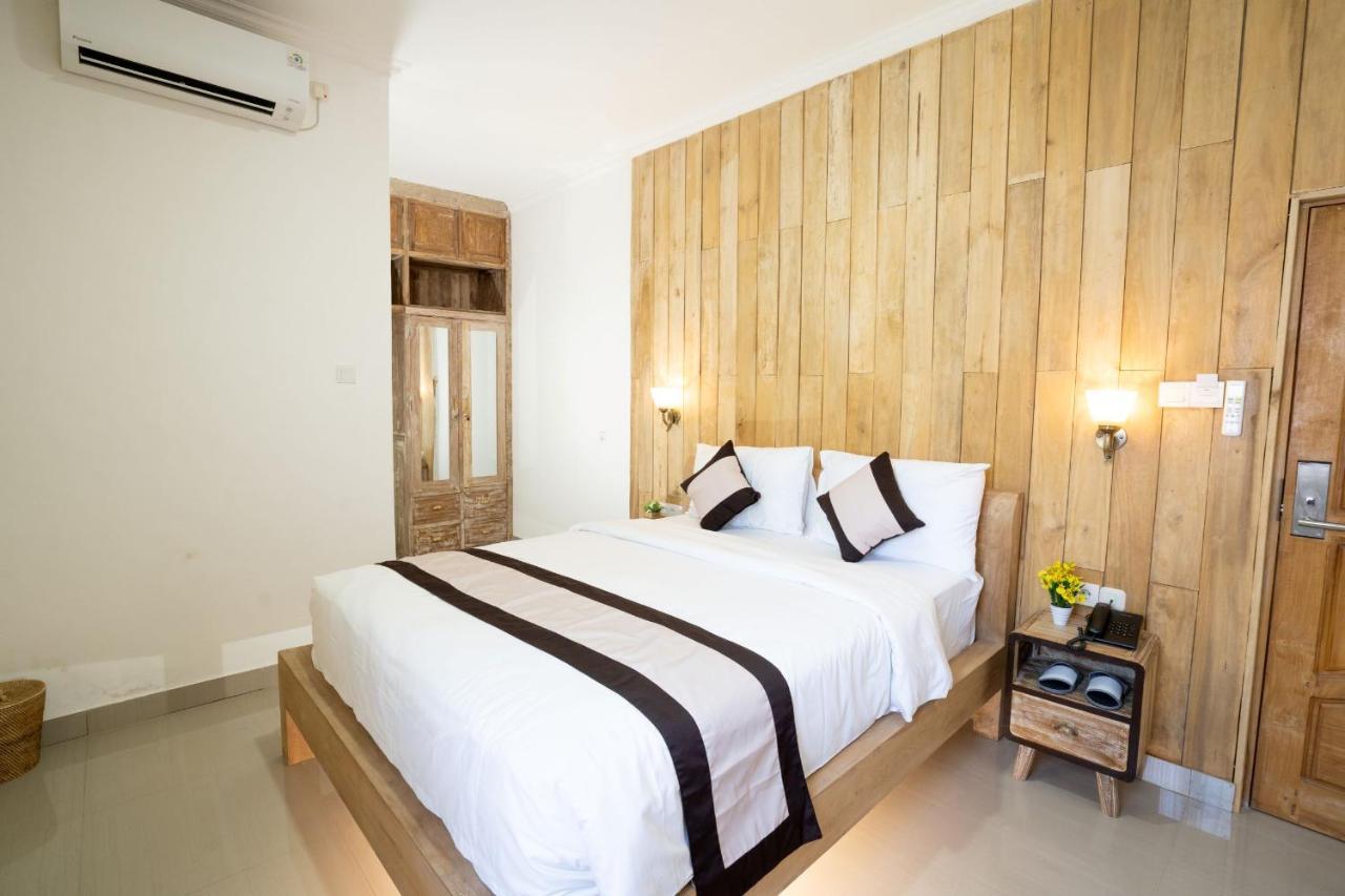 Oki Taru Residence Kuta Lombok Kültér fotó