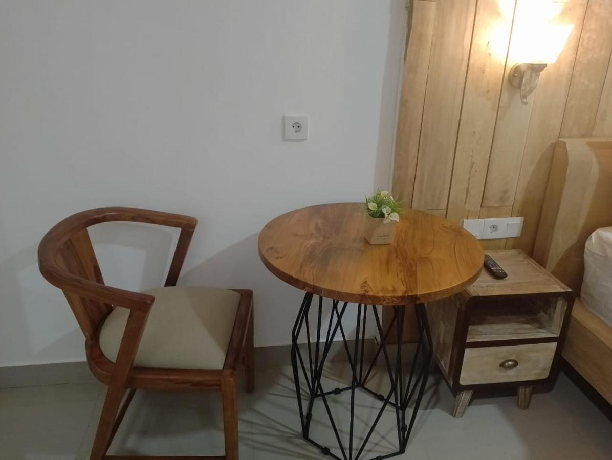 Oki Taru Residence Kuta Lombok Kültér fotó